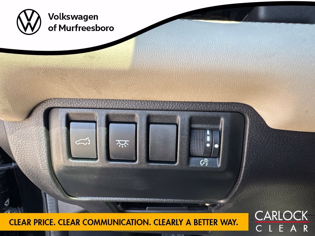 Used 2023 Subaru Ascent Limited w/ Technology Package AWD/4WD image 25