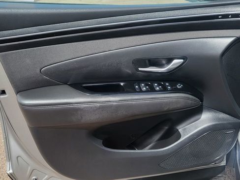 Used 2024 Hyundai Tucson Limited image 25