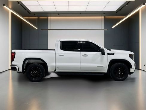 Used 2022 GMC Sierra 1500 Elevation RWD image 6