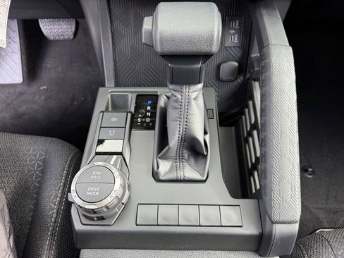 New 2026 Toyota 4Runner SR5 image 19