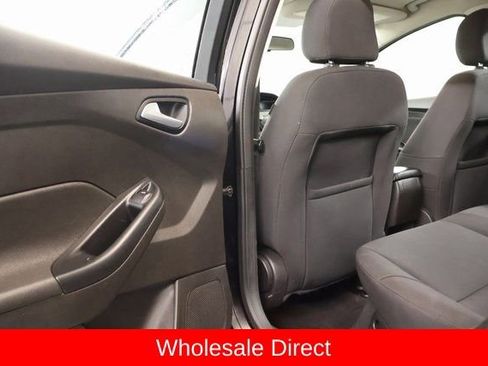 Used 2016 Ford Focus SE image 26