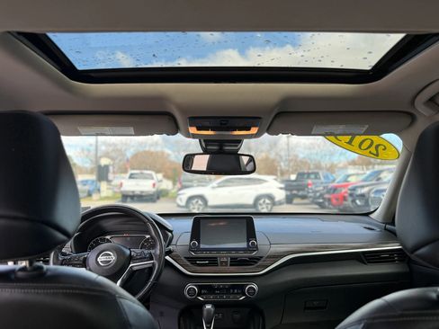 Used 2019 Nissan Altima 2.5 Platinum image 15