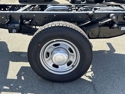 New 2024 Ford F350 XL image 7