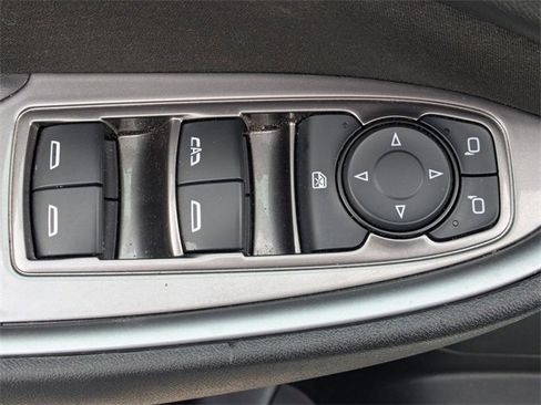 Used 2024 Chevrolet Malibu LT image 12