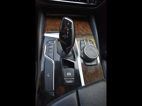 Used 2019 BMW 540i w/ Convenience Package RWD image 13