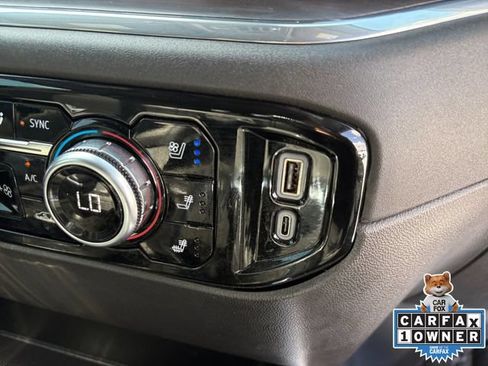Used 2024 GMC Sierra 1500 SLT AWD/4WD image 6