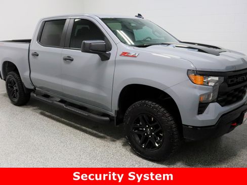 Used 2025 Chevrolet Silverado 1500 Custom Trail Boss image 4