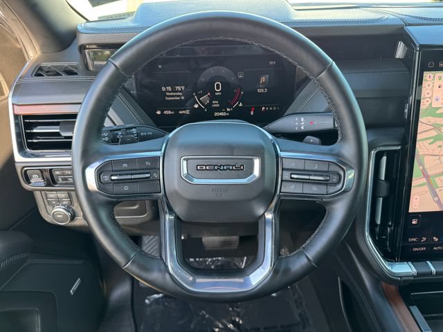 Used 2025 GMC Yukon XL Denali AWD/4WD image 24