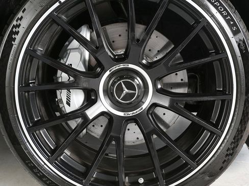 Used 2025 Mercedes-Benz E 53 AMG e 4MATIC Sedan image 14