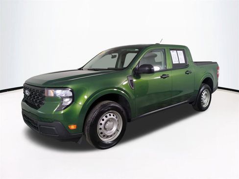 Used 2025 Ford Maverick XL image 9