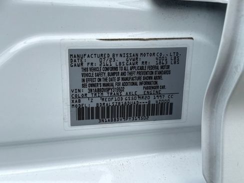 Used 2023 Nissan Sentra SR w/ SR Premium Package FWD image 22