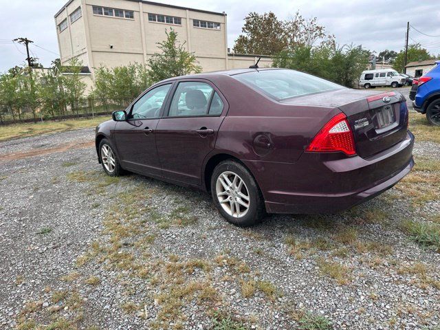 Used 2012 Ford Fusion S FWD image 12
