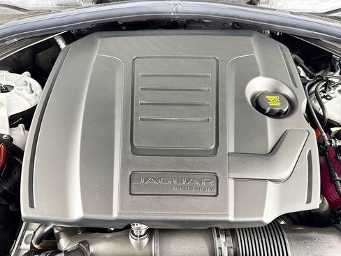 Used 2025 Jaguar F-PACE R-Dynamic S image 26