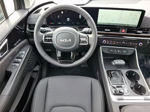 New 2026 Kia Carnival SX image 7