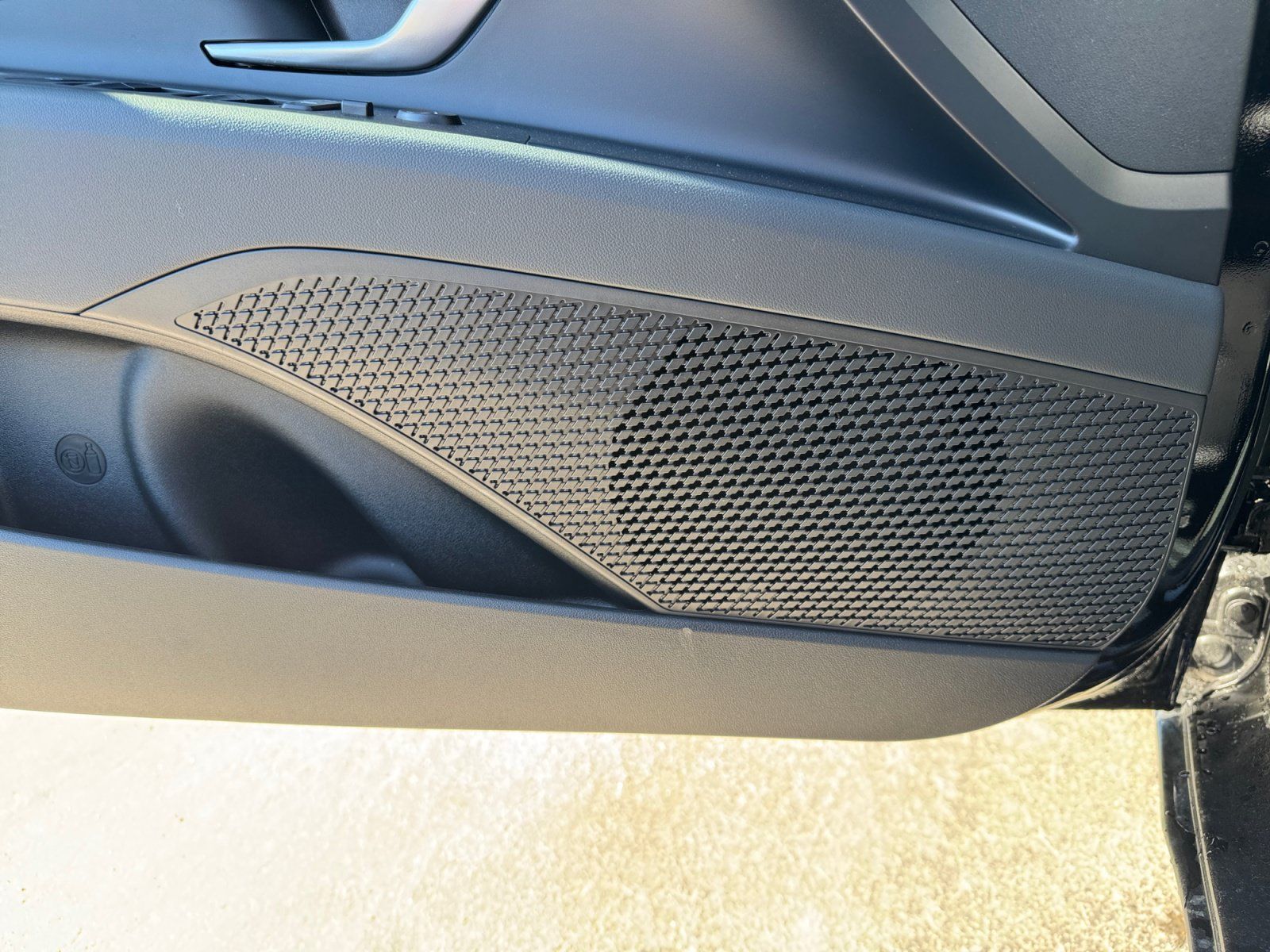 New 2026 Hyundai Elantra Hybrid FWD image 19