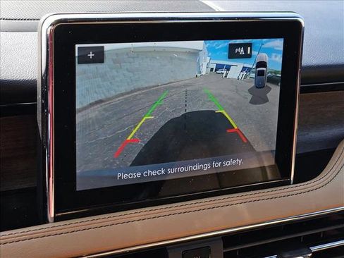 Used 2021 Lincoln Corsair Reserve w/ Elements Package image 12