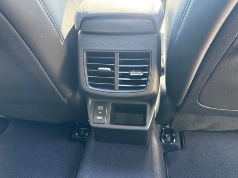 Certified 2025 Kia Seltos EX w/ EX Sunroof Package AWD/4WD image 13