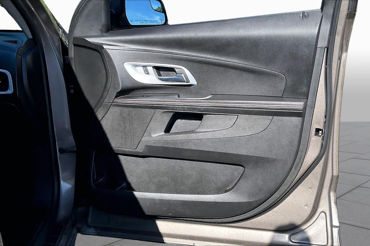 Used 2012 Chevrolet Equinox LT w/ Driver Convenience Package FWD image 22