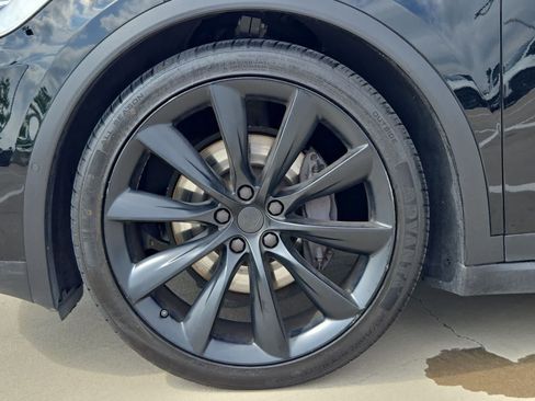 Used 2018 Tesla Model X 100D AWD/4WD image 11