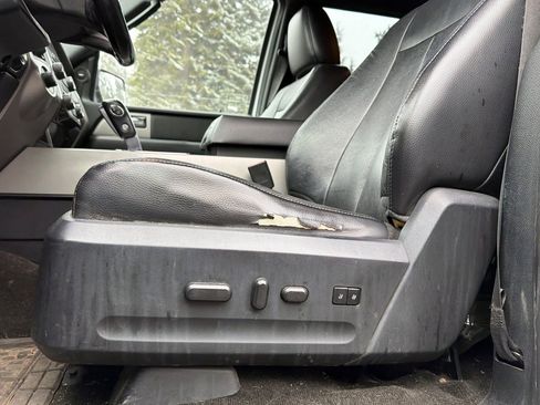 Used 2016 Ford Expedition EL Limited image 15