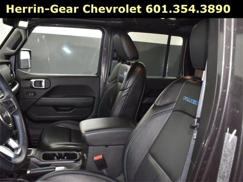 Used 2022 Jeep Wrangler Unlimited Rubicon 4xe image 14