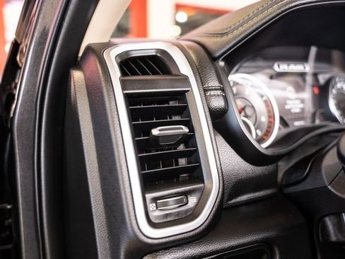 Used 2019 RAM 3500 Laramie image 14