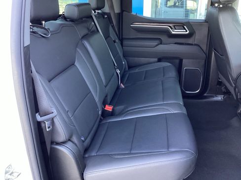 Used 2025 GMC Sierra 1500 SLT image 20