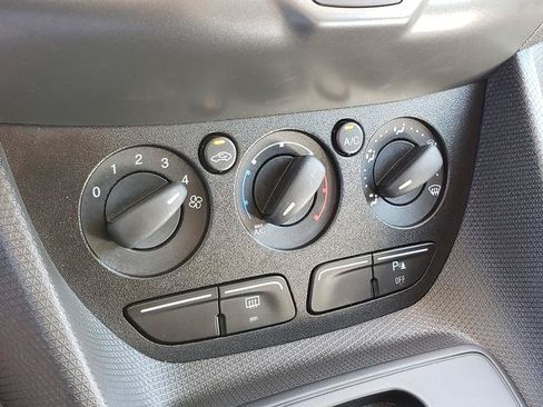 Used 2018 Ford Transit Connect XL FWD image 22