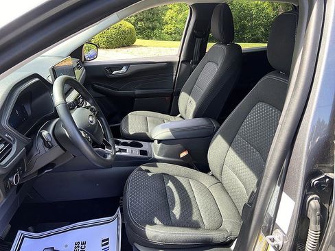 Used 2023 Ford Escape Active w/ Tech Pack #2 AWD/4WD image 11