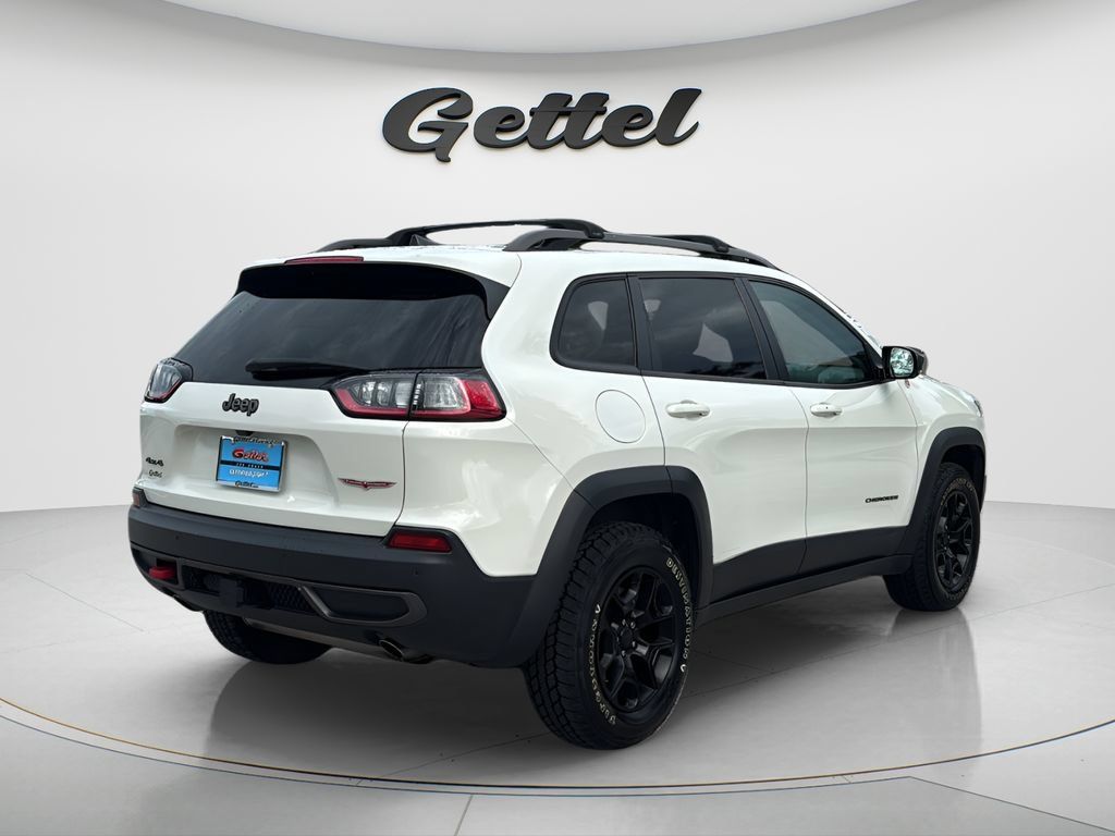 Used 2019 Jeep Cherokee Trailhawk AWD/4WD image 5