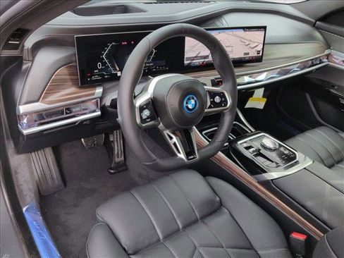 New 2026 BMW 750e xDrive AWD/4WD image 3