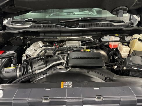 Used 2021 Chevrolet Silverado 3500 High Country image 10