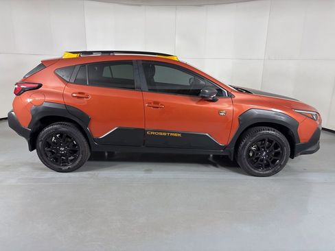Used 2024 Subaru Crosstrek 2.5i Wilderness AWD/4WD image 9