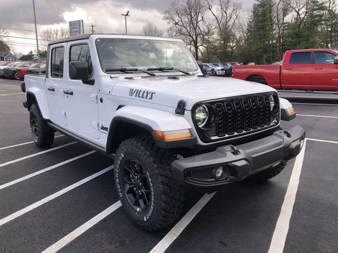 New 2026 Jeep Gladiator Willys image 15