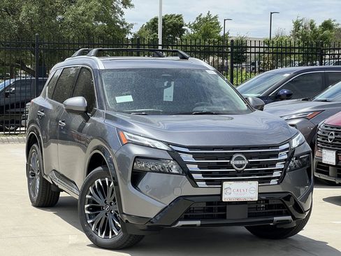 New 2026 Nissan Rogue Platinum AWD/4WD image 2