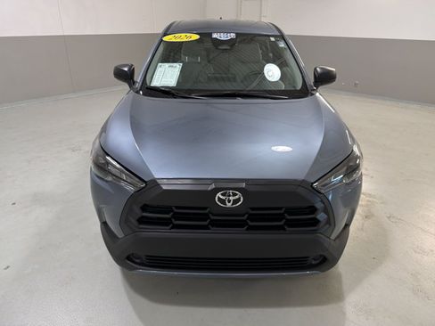 Used 2026 Toyota Corolla Cross L FWD image 3
