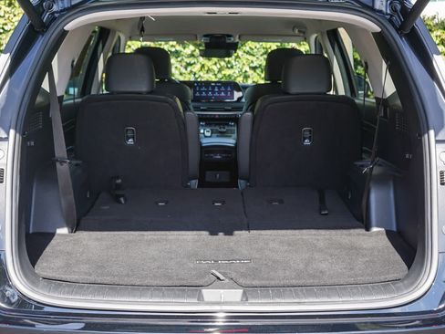 Used 2024 Hyundai Palisade SEL FWD image 23