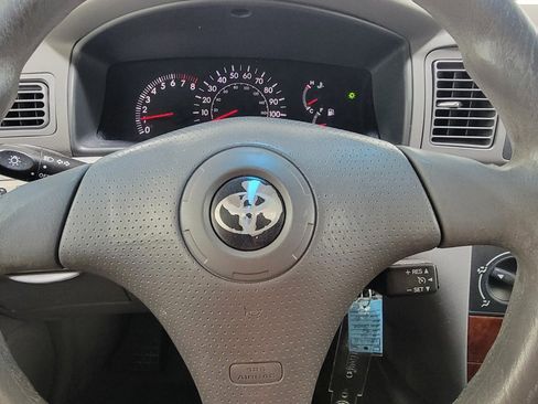 Used 2006 Toyota Corolla LE FWD image 19