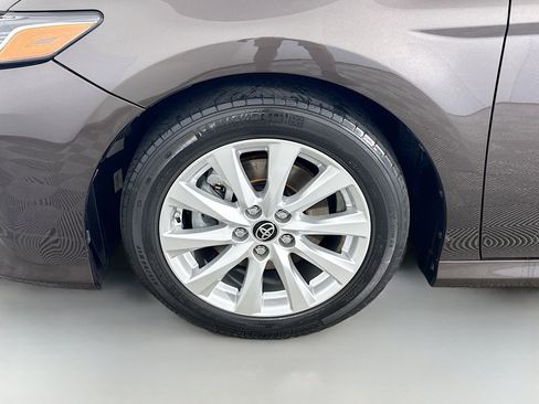 Used 2023 Toyota Camry XSE image 38