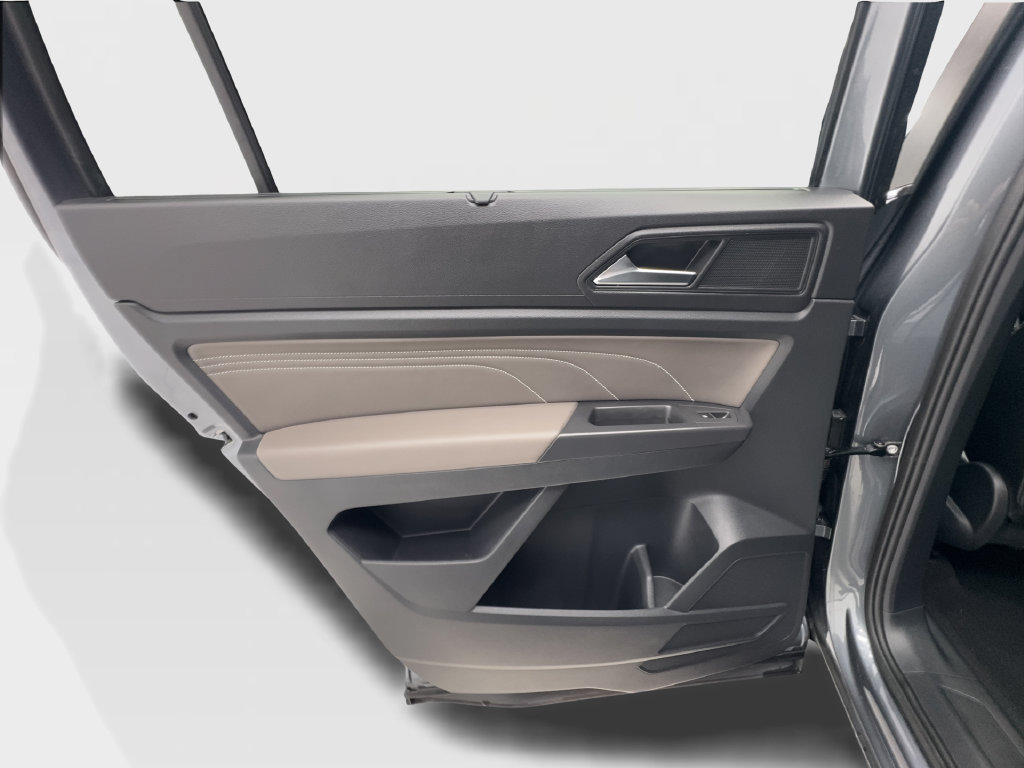 Used 2023 Volkswagen Atlas SE w/ Panoramic Sunroof Package FWD image 30
