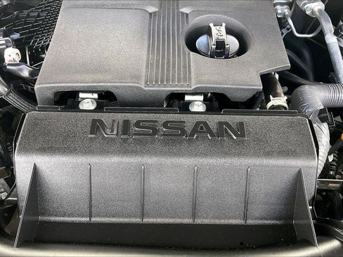 Certified 2026 Nissan Frontier SV w/ Tow Package AWD/4WD image 33