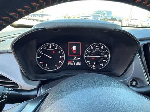 Used 2024 Subaru Crosstrek 2.5i Limited AWD/4WD image 29