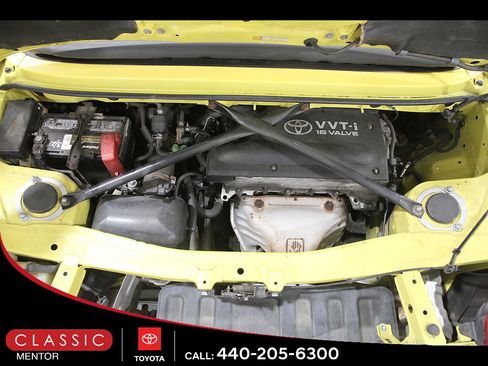 Used 2003 Toyota MR2 RWD image 19