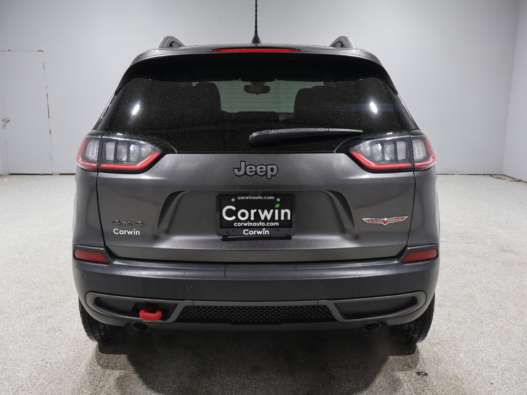 Used 2019 Jeep Cherokee Trailhawk w/ Cold Weather Group AWD/4WD image 3
