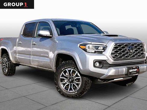 Certified 2023 Toyota Tacoma TRD Sport w/ Technology Package image 3