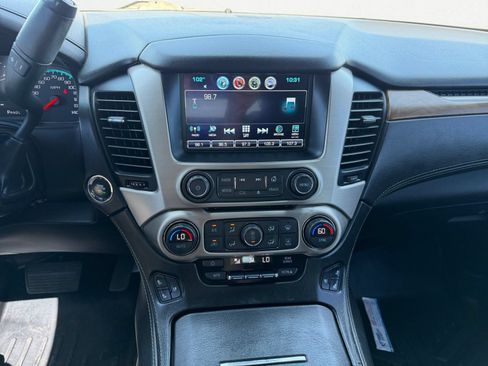 Used 2019 GMC Yukon Denali RWD image 8