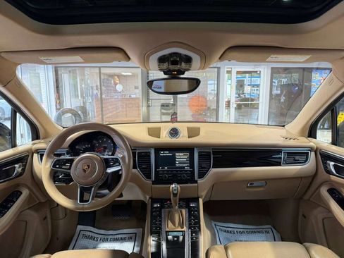 Used 2016 Porsche Macan S image 25