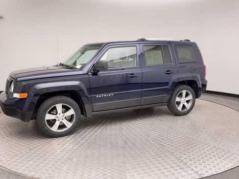 Used 2016 Jeep Patriot High Altitude FWD image 6