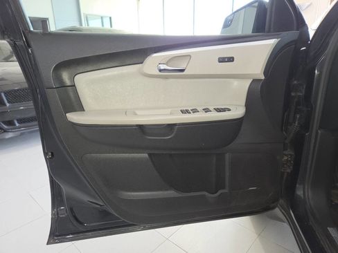 Used 2010 Chevrolet Traverse LTZ AWD/4WD image 13