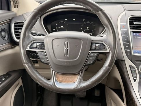 Used 2019 Lincoln Nautilus Reserve w/ Cargo Utility Package image 25